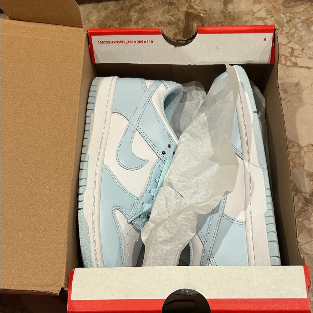Nike Kids Sneakers - Sky Blue and White 7 Youth 8.5 in women’s - Picture 7 of 7